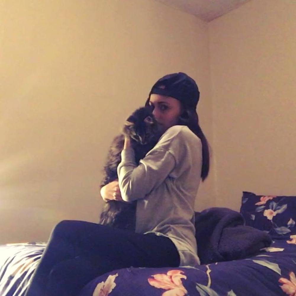 Meet your Posher, Emily